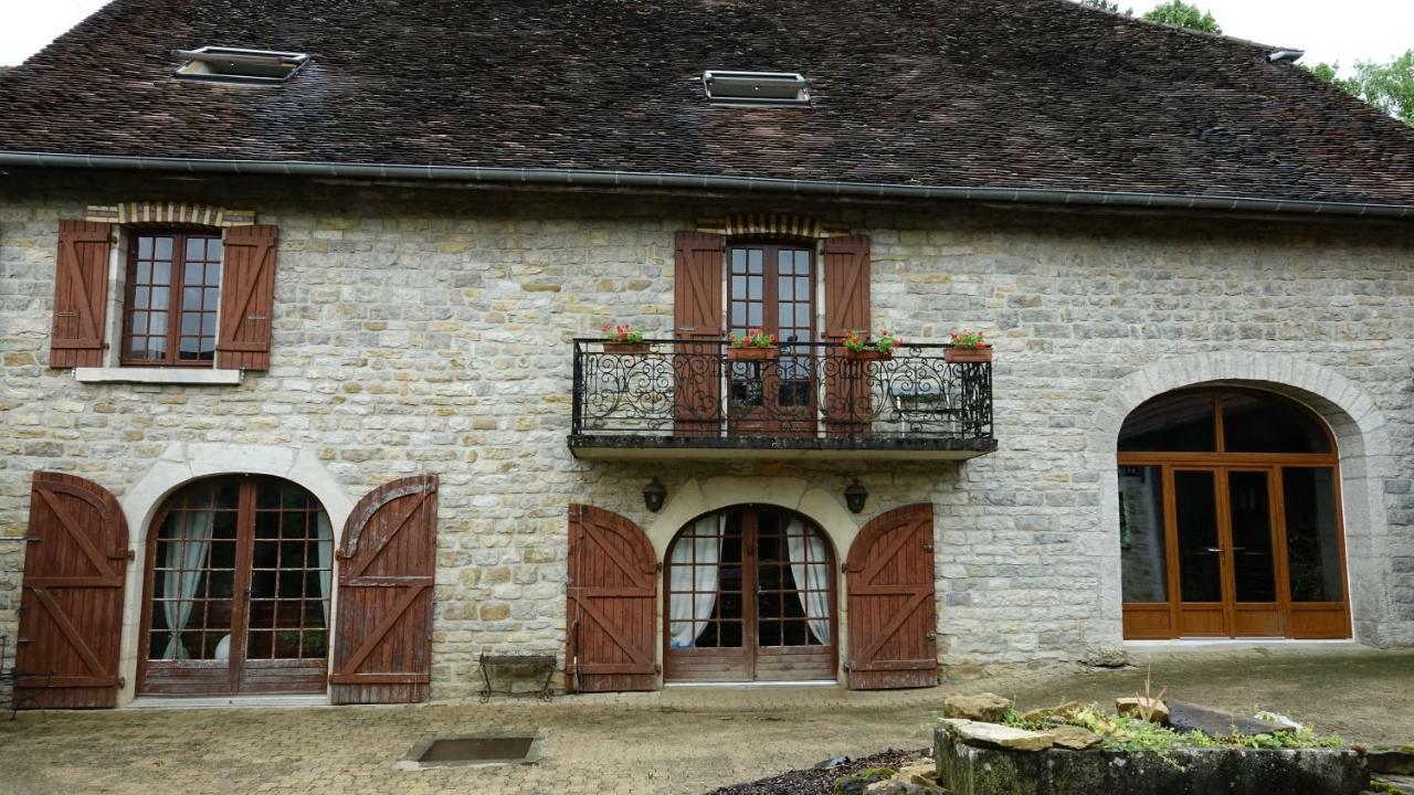 L'Ecurie Hotel Saint-Germain-lès-Arlay Exterior photo